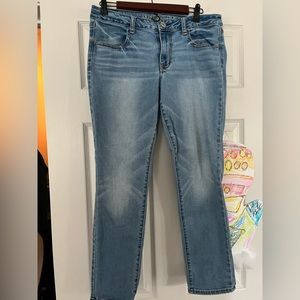 American Eagle Women’s Jeans size 14 short